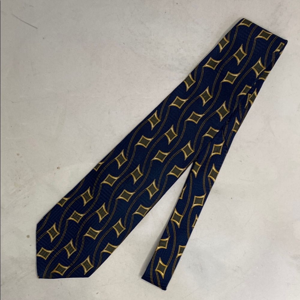 Van Heusen Blue and Gold Silk Tie with Geometric Design